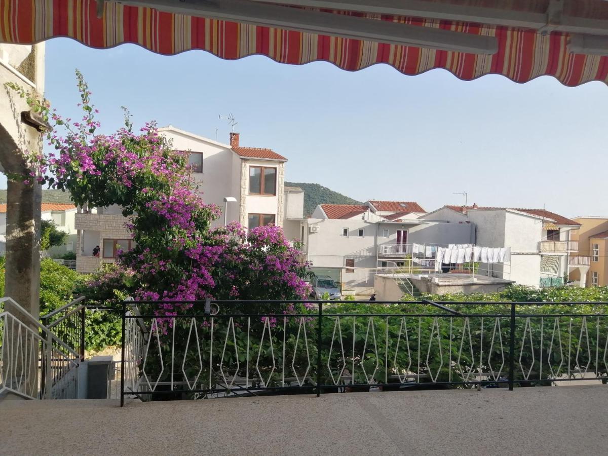 Stonewood Dalmacija Apartamento Primošten Exterior foto